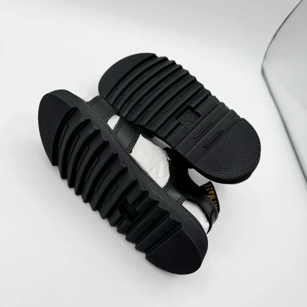 New Dr. Martens Klaire J Black Sandals Unisex Little Big Kids US 1 Boy UK 13